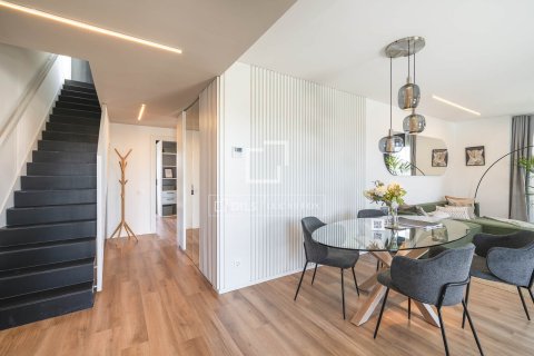 Penthouse à vendre à Sant Boi de Llobregat, Barcelona, Espagne, 3 chambres, 101 m2 No. 161402 - photo 11