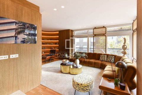 Apartment à vendre à Barcelona, Espagne, 4 chambres, 174 m2 No. 161400 - photo 9