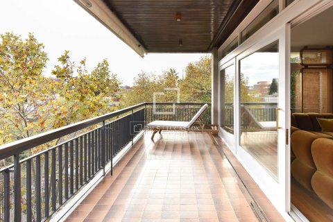 Apartment à vendre à Barcelona, Espagne, 4 chambres, 174 m2 No. 161400 - photo 12