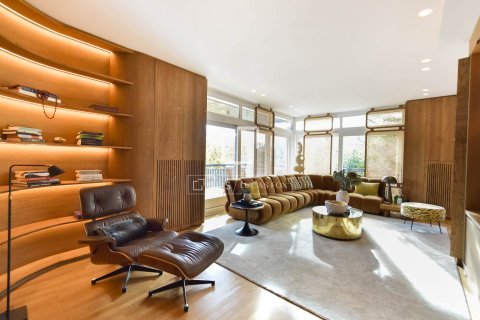 Apartment à vendre à Barcelona, Espagne, 4 chambres, 174 m2 No. 161400 - photo 6