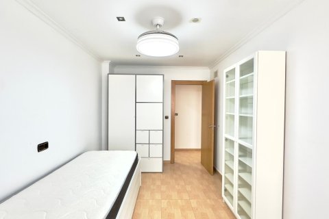 Lägenhet till salu i Torrevieja, Alicante, Spanien 3 sovrum, 151 kvm. Nr. 146644 - foto 12