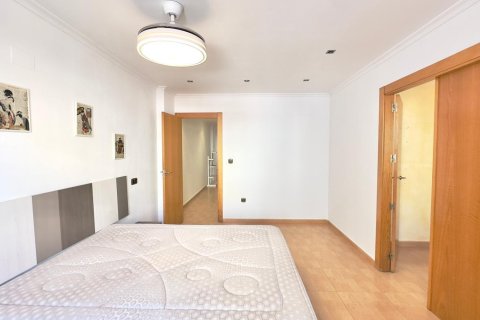 Lägenhet till salu i Torrevieja, Alicante, Spanien 3 sovrum, 151 kvm. Nr. 146644 - foto 29