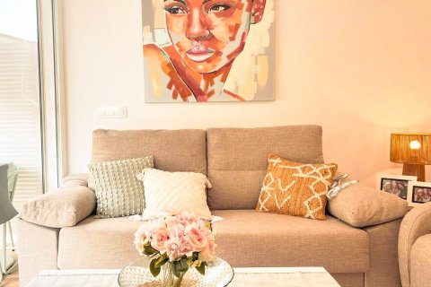 Lägenhet till salu i Punta Prima, Alicante, Spanien 3 sovrum, 92 kvm. Nr. 146639 - foto 4