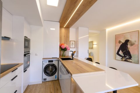 Apartment for sale in Punta Prima, Alicante, Spain 3 bedrooms, 92 sq.m. No. 146639 - photo 12