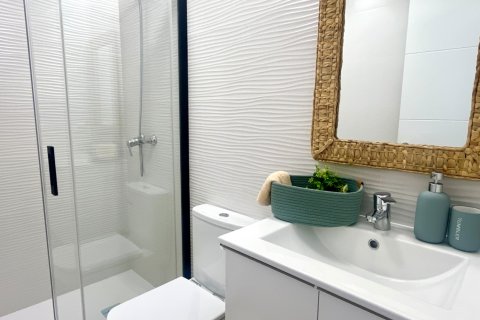 Apartament w Punta Prima, Alicante, Hiszpania 3 sypialnie, 92 mkw. nr 146639 – zdjęcie 20