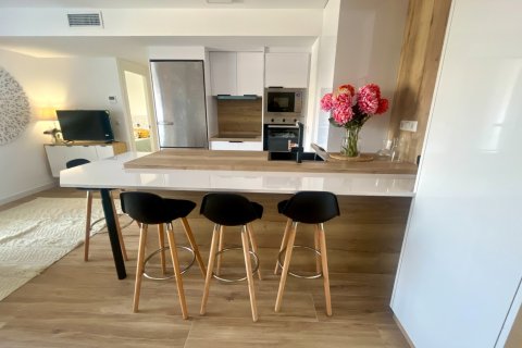 Apartament w Punta Prima, Alicante, Hiszpania 3 sypialnie, 92 mkw. nr 146639 – zdjęcie 9