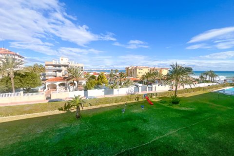 Apartament w Punta Prima, Alicante, Hiszpania 3 sypialnie, 92 mkw. nr 146639 – zdjęcie 24