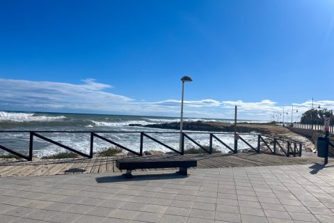 Apartament w Punta Prima, Alicante, Hiszpania 3 sypialnie, 92 mkw. nr 146639 – zdjęcie 30