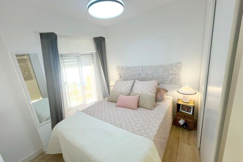 Lägenhet till salu i Punta Prima, Alicante, Spanien 3 sovrum, 92 kvm. Nr. 146639 - foto 10