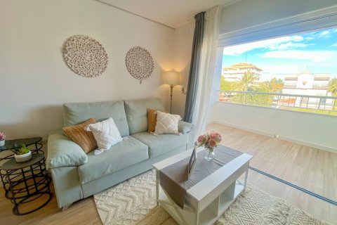 Apartament w Punta Prima, Alicante, Hiszpania 3 sypialnie, 92 mkw. nr 146639 – zdjęcie 6