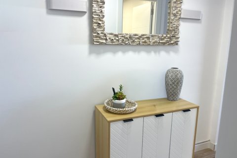 Apartament w Punta Prima, Alicante, Hiszpania 3 sypialnie, 92 mkw. nr 146639 – zdjęcie 22