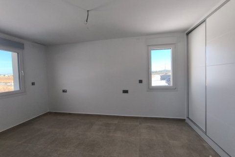 Villa till salu i Pinoso, Alicante, Spanien 3 sovrum, 153 kvm. Nr. 146640 - foto 17