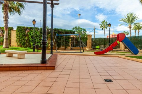 Lägenhet till salu i Torrevieja, Alicante, Spanien 3 sovrum, 96 kvm. Nr. 146638 - foto 30