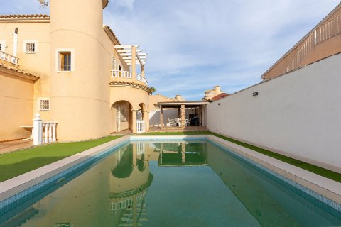 Villa zum Verkauf in Ciudad Quesada, Alicante, Spanien 4 Schlafzimmer,  Nr. 146641 - Foto 13