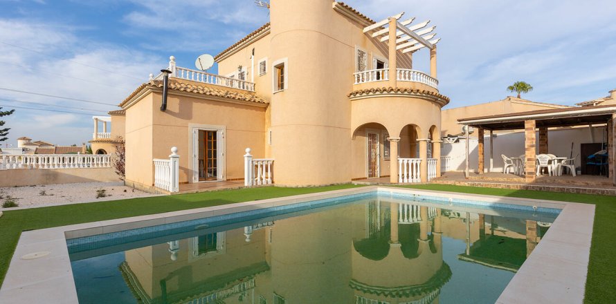 Villa in Ciudad Quesada, Alicante, Spanien 4 Schlafzimmer,  Nr. 146641