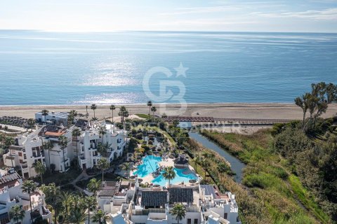 Takvåning till salu i Estepona, Malaga, Spanien 3 sovrum, 154 kvm. Nr. 158347 - foto 14