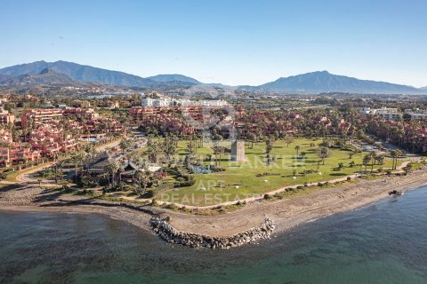 Kattohuoneisto myytävänä Estepona, Malaga, Espanja, 3 makuuhuonetta, 206 m2 No. 158352 - kuva 22
