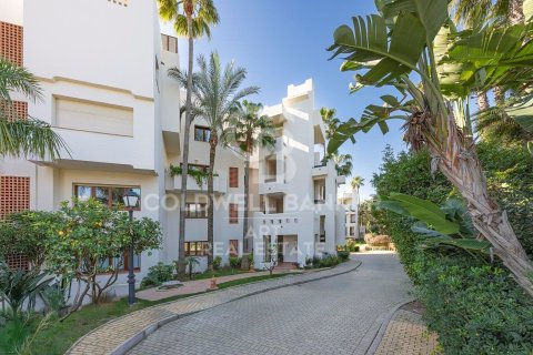 Lägenhet till salu i Estepona, Malaga, Spanien 3 sovrum, 120 kvm. Nr. 158348 - foto 8