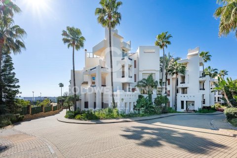 Lägenhet till salu i Estepona, Malaga, Spanien 3 sovrum, 120 kvm. Nr. 158348 - foto 9