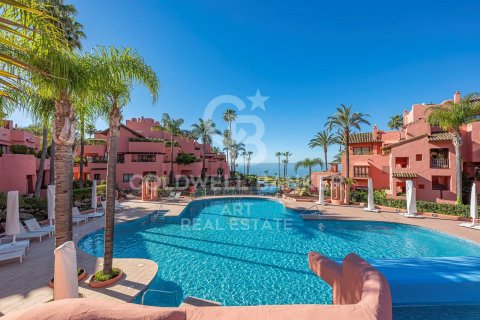 Takvåning till salu i Estepona, Malaga, Spanien 3 sovrum, 163 kvm. Nr. 158350 - foto 10