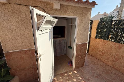 Продажа таухауса в Торревьеха, Аликанте, Испания 3 спальни, 267м2 №190170 - фото 4