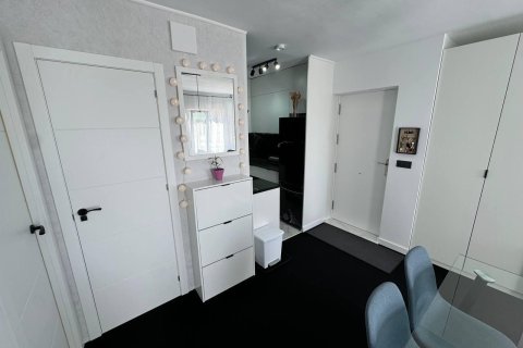 Kamienica w Torrevieja, Alicante, Hiszpania 3 sypialnie, 82 mkw. nr 190169 – zdjęcie 11