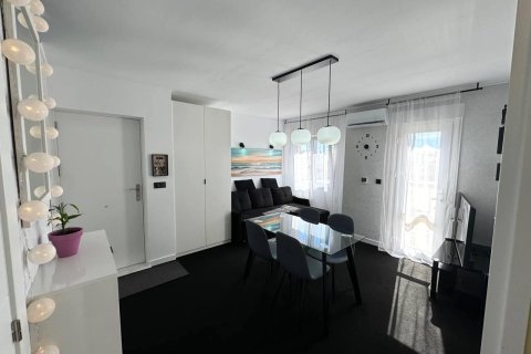 Kamienica w Torrevieja, Alicante, Hiszpania 3 sypialnie, 82 mkw. nr 190169 – zdjęcie 2