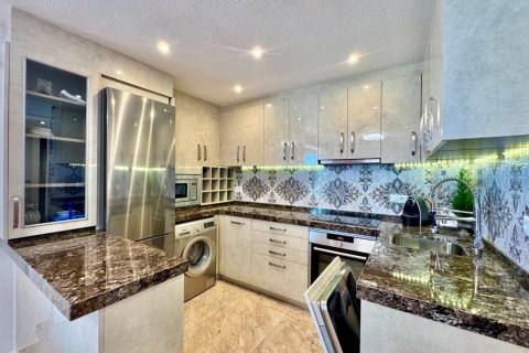 Apartamento en venta en La Mata, Alicante, España 2 dormitorios, 62 m2 No. 190171 - foto 7