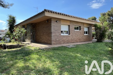 House zum Verkauf in Sabadell, Barcelona, Spanien 4 Schlafzimmer, 402 m2 Nr. 188396 - Foto 2