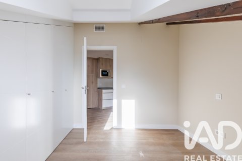 Apartament w Madrid, Hiszpania 3 sypialnie, 67 mkw. nr 188395 – zdjęcie 12