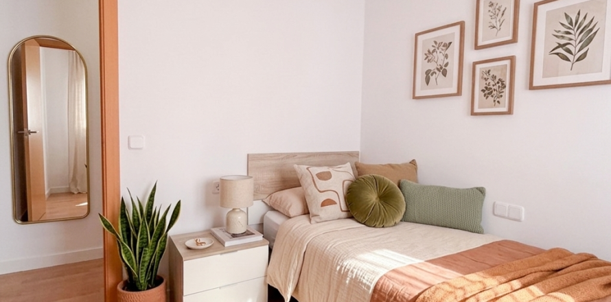 Apartamento en Málaga, España 2 dormitorios, 60 m2 No. 188393