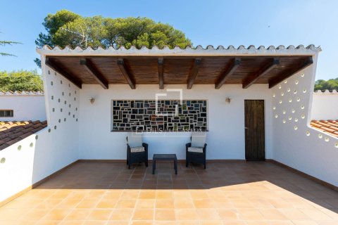 Villa zum Verkauf in Vallromanes, Barcelona, Spanien 6 Schlafzimmer, 552 m2 Nr. 150965 - Foto 16