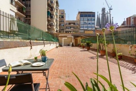 Apartament w Barcelona, Hiszpania 5 sypialni, 140 mkw. nr 150971 – zdjęcie 2