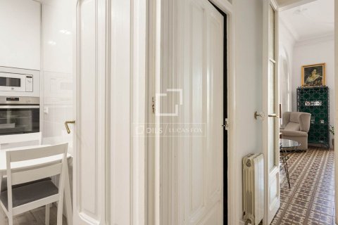 Apartament w Barcelona, Hiszpania 5 sypialni, 140 mkw. nr 150971 – zdjęcie 18