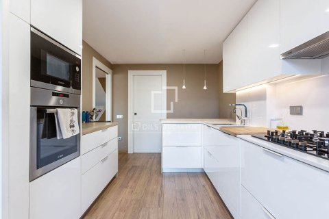 Appartamento in vendita a Barcelona, Spagna 4 camere da letto, 190 mq. N° 150970 - foto 12