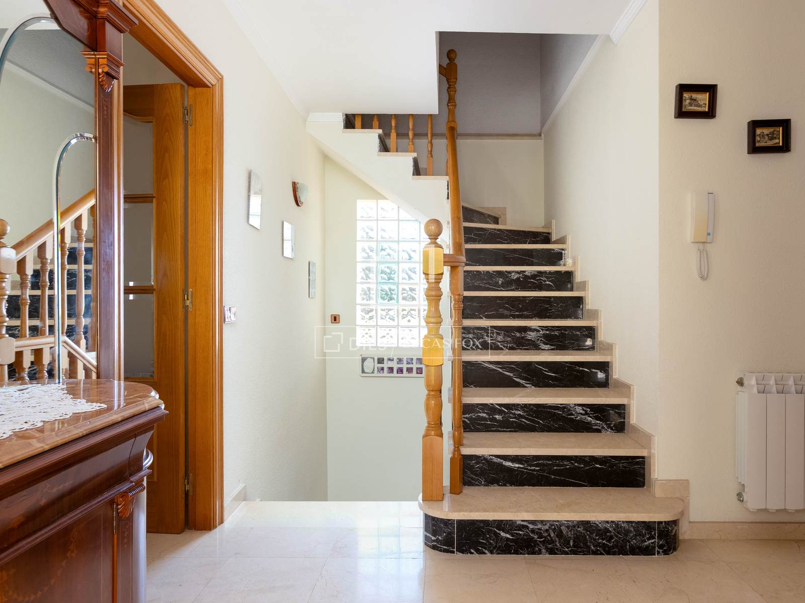 Villa i Cabrils, Barcelona, Spanien 4 sovrum, 218 kvm. Nr. 150967