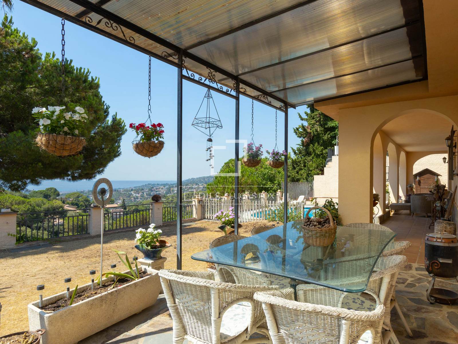 Villa i Cabrils, Barcelona, Spanien 4 sovrum, 218 kvm. Nr. 150967