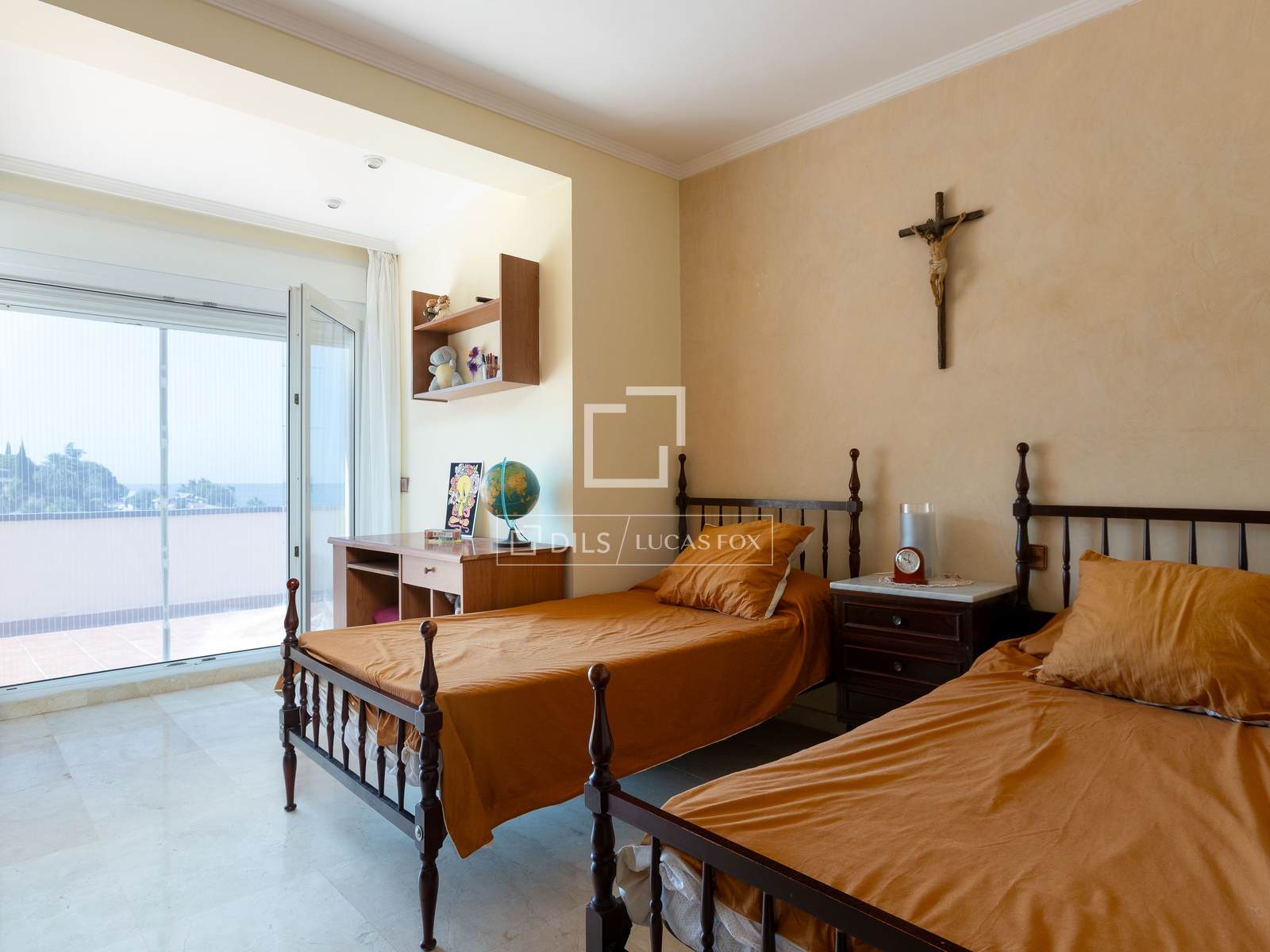Villa i Cabrils, Barcelona, Spanien 4 sovrum, 218 kvm. Nr. 150967