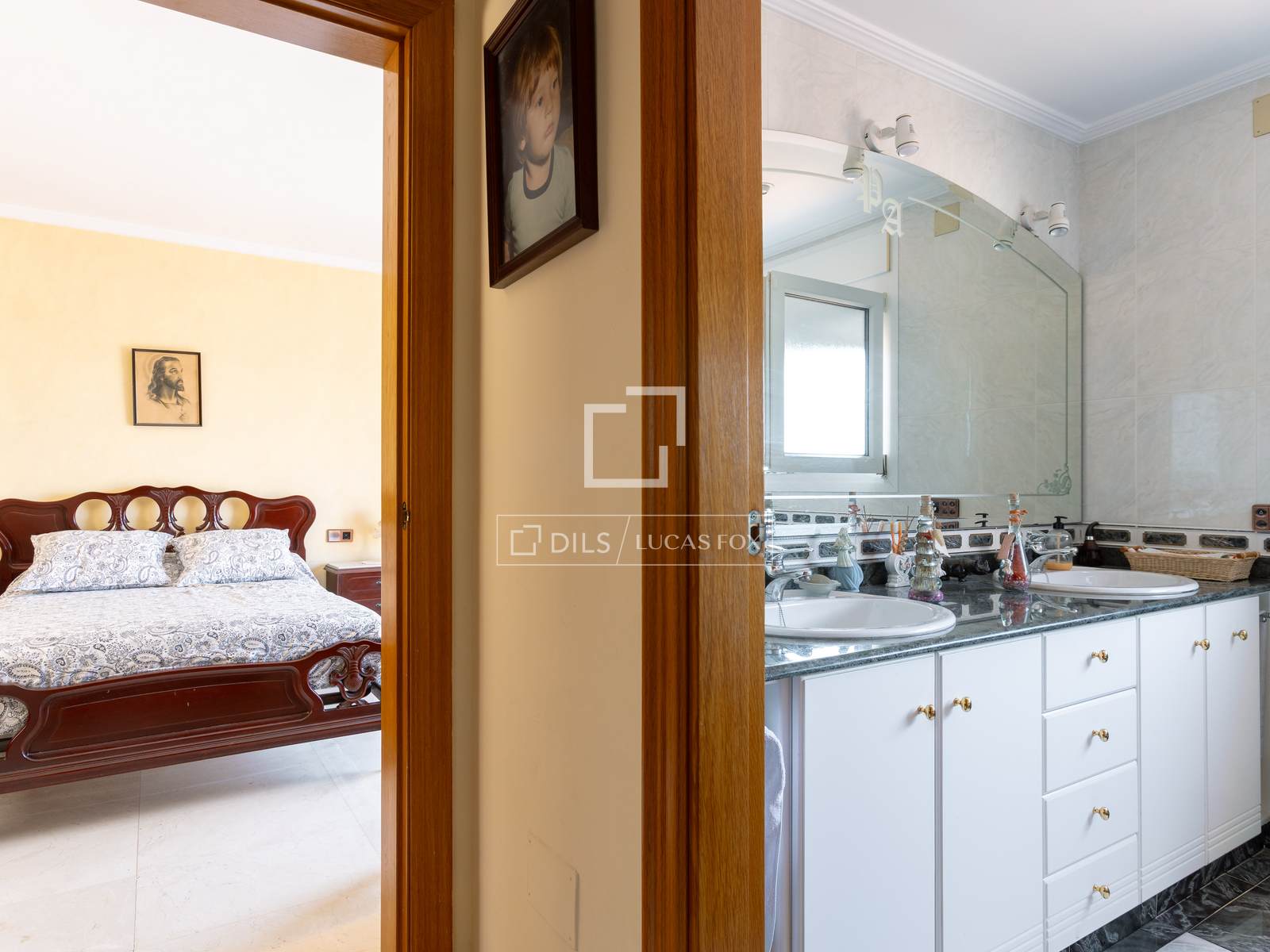 Villa i Cabrils, Barcelona, Spanien 4 sovrum, 218 kvm. Nr. 150967