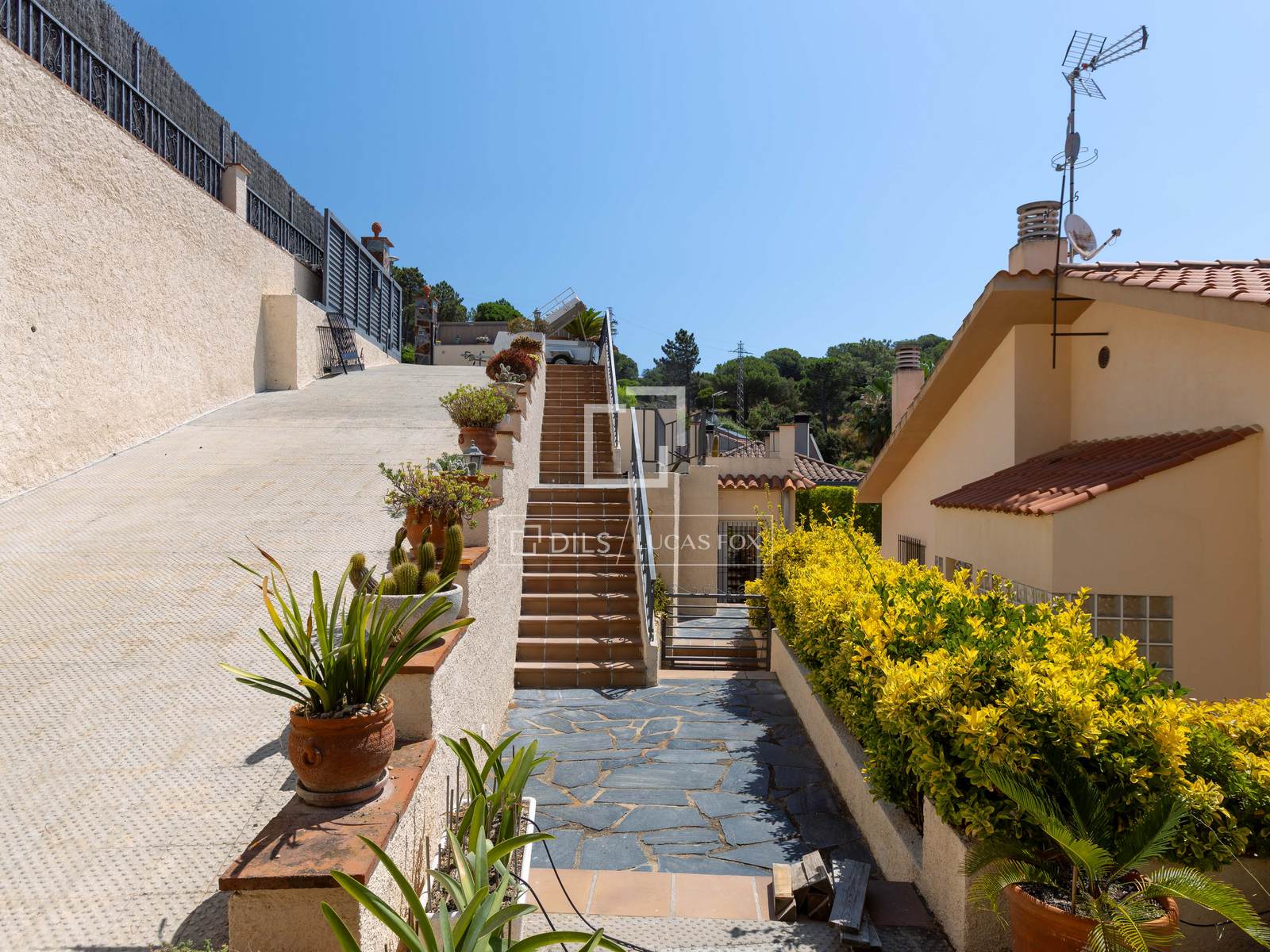 Villa i Cabrils, Barcelona, Spanien 4 sovrum, 218 kvm. Nr. 150967