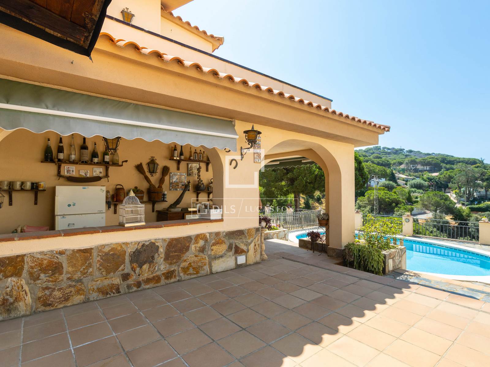 Villa i Cabrils, Barcelona, Spanien 4 sovrum, 218 kvm. Nr. 150967
