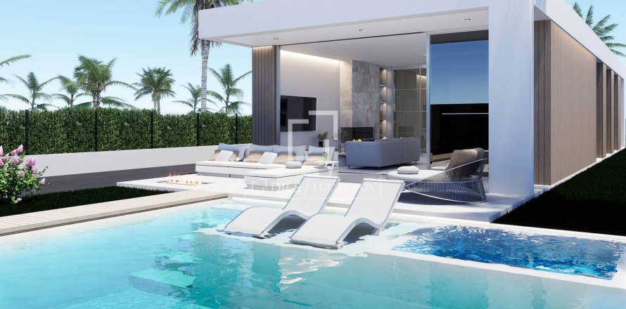 Villa i Sitges, Barcelona, Spanien 4 sovrum, 180 kvm. Nr. 150966