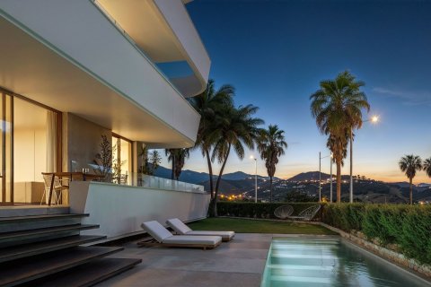 Bungalowi myytävänä Estepona, Malaga, Espanja, 3 makuuhuonetta, 105 m2 No. 192289 - kuva 12