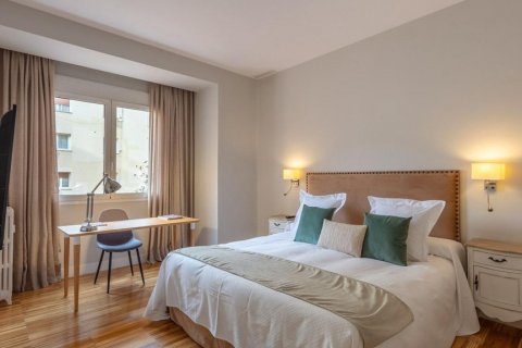 Appartamento in affitto Madrid, Spagna 4 camere da letto, 195 mq. N° 108340 - foto 24