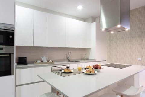 Appartamento in affitto Madrid, Spagna 4 camere da letto, 195 mq. N° 108340 - foto 4