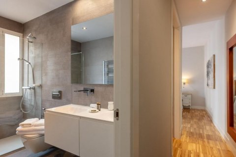 Appartamento in affitto Madrid, Spagna 4 camere da letto, 195 mq. N° 108340 - foto 15