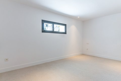 Villa for sale Villaviciosa de Odon, Madrid, Spain 5 bedrooms, 425 sq.m. No. 108345 - photo 22