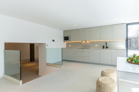 Villa for sale Villaviciosa de Odon, Madrid, Spain 5 bedrooms, 425 sq.m. No. 108345 - photo 19
