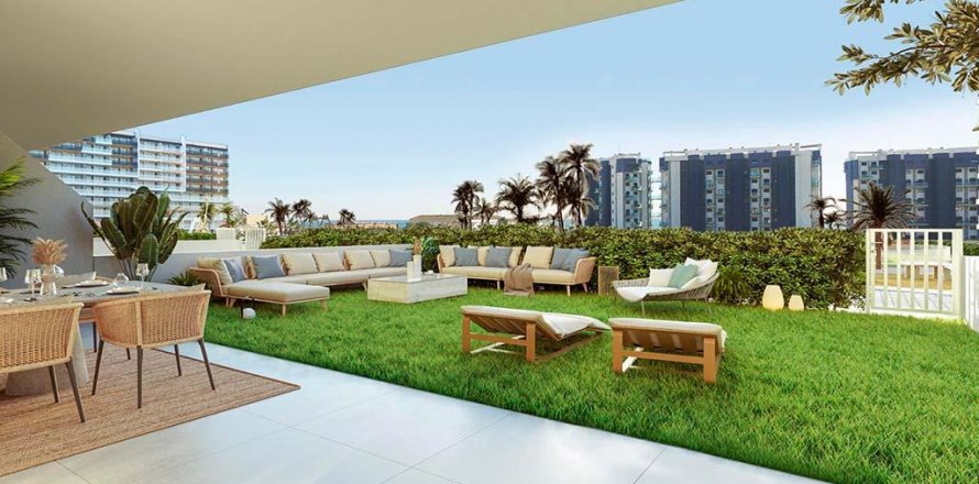 Квартира в Пунта Прима, Аликанте, Испания 2 спальни, 71м2 №142854