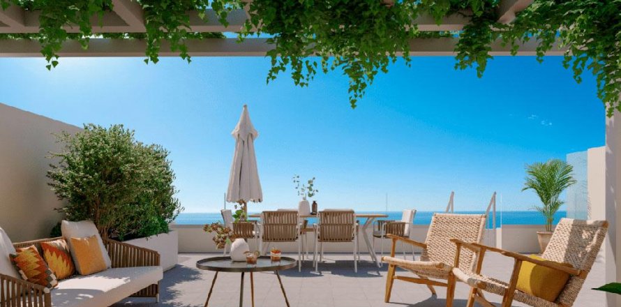 Appartamento a Benalmadena, Malaga, Spagna 3 camere da letto, 121 mq. N° 142850